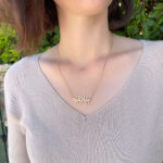 aravrit-hebrew-arabic-connected-necklace-connection-gold-short-w